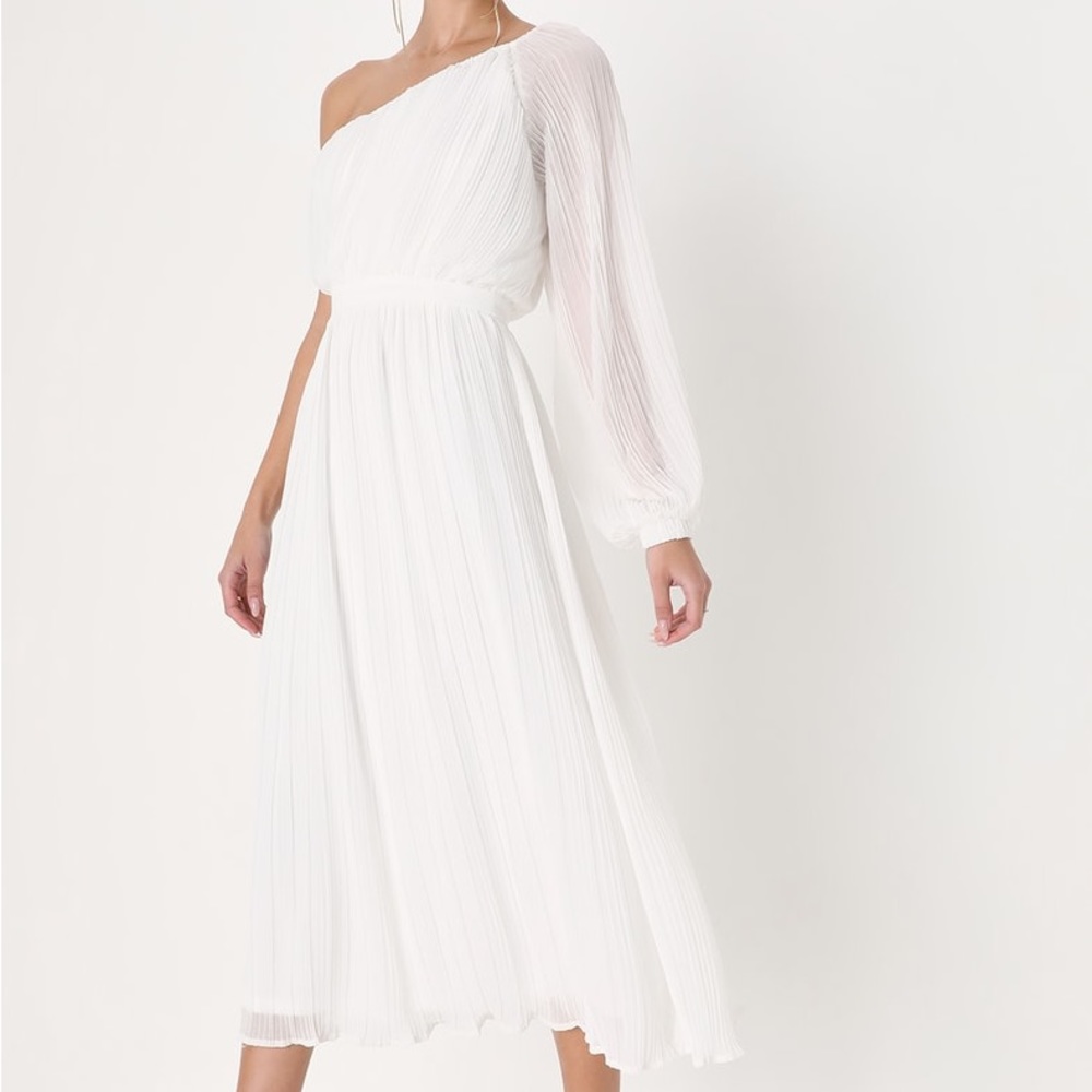 Lulus one shoulder white bridal dress